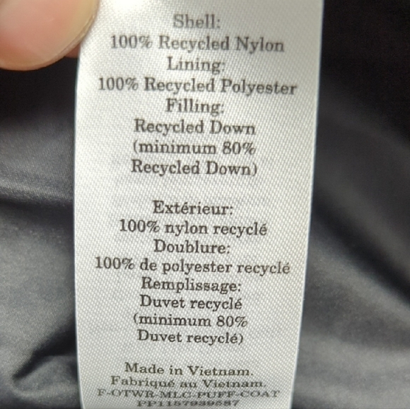 Everlane Black Puffer Jacket - Picture 10 of 10